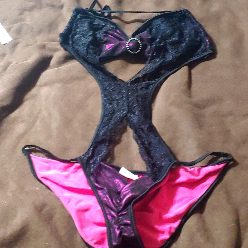 Very sexy nighty 😘